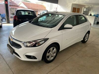 Imagem do veículo  CHEVROLET ONIX LT 1.4